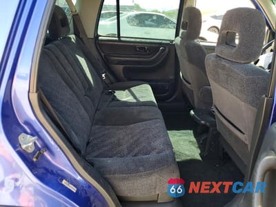 Zdjęcie 11 z 13 samochodu: 2000 HONDA CR-V LX VIN:JHLRD2849YC014765 - miniatura