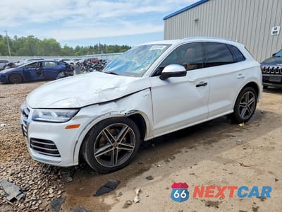 2018 AUDI SQ5 PREMIUM PLUS WA1A4AFY7J2203432 - główne zdjęcie licytacji z USA - miniatura
