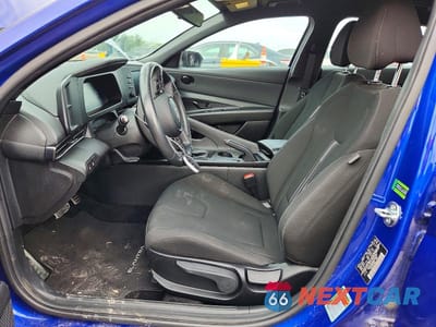 Zdjęcie 7 z 12 samochodu: 2025 HYUNDAI ELANTRA SEL SPORT VIN:KMHLM4DG9SU952387 - miniatura