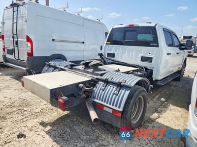 Trzecie zdjęcie samochodu z tyłu: 2023 FORD F350 SUPER DUTY VIN:1FD8W3HT6PEC76676 - miniatura