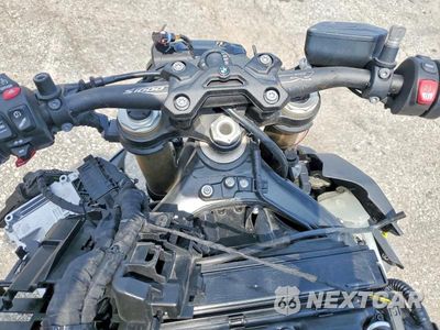 Zdjęcie 7 z 8 samochodu: 2023 BMW S 1000 R VIN:WB10E5307P6G93120 - miniatura