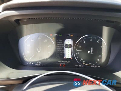 Zdjęcie 9 z 13 samochodu: 2019 VOLVO XC40 T5 MOMENTUM VIN:YV4162XZ8K2014946 - miniatura