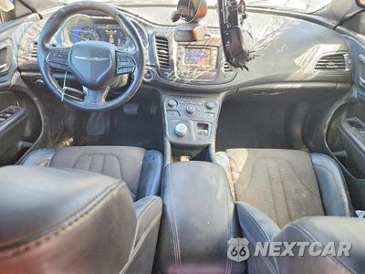 Zdjęcie 8 z 12 samochodu: 2015 CHRYSLER 200 S VIN:1C3CCCDG4FN615695 - miniatura