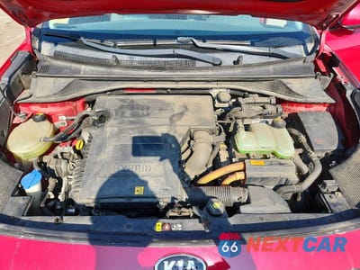 Zdjęcie 12 z 13 samochodu: 2017 KIA NIRO LX VIN:KNDCB3LC6H5094141 - miniatura