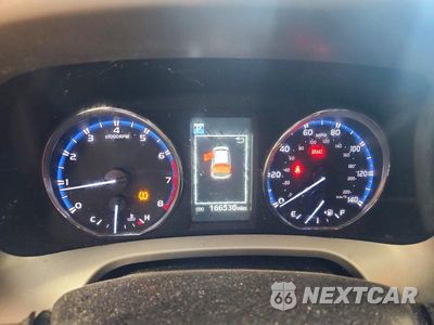 Zdjęcie 9 z 13 samochodu: 2016 TOYOTA RAV4 XLE VIN:2T3RFREV5GW479018 - miniatura