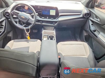 Zdjęcie 8 z 13 samochodu: 2025 CHEVROLET EQUINOX LT VIN:3GNAXHEG2SL253869 - miniatura