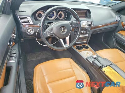 Zdjęcie 8 z 12 samochodu: 2014 MERCEDES-BENZ E 350 VIN:WDDKJ5KBXEF248414 - miniatura