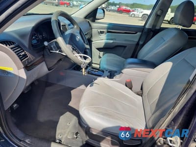 Zdjęcie 7 z 13 samochodu: 2010 HYUNDAI SANTA FE GLS VIN:5NMSGDAB6AH347300 - miniatura