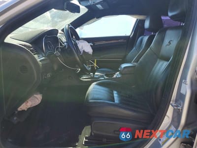 Zdjęcie 7 z 13 samochodu: 2021 CHRYSLER 300 S VIN:2C3CCABG8MH529044 - miniatura