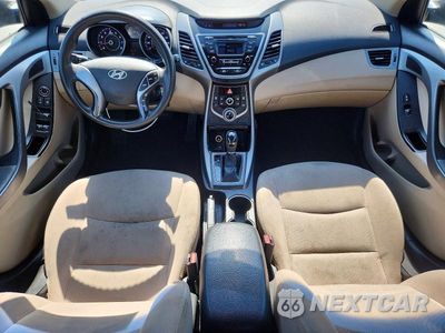 Zdjęcie 8 z 12 samochodu: 2015 HYUNDAI ELANTRA SE VIN:5NPDH4AE2FH565678 - miniatura