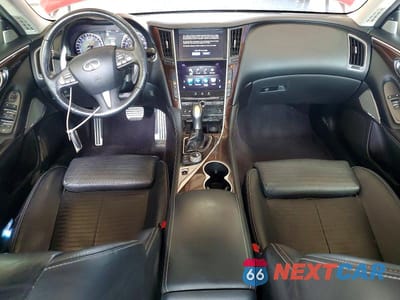 Zdjęcie 8 z 12 samochodu: 2017 INFINITI Q50 RED SPORT 400 VIN:JN1FV7AR8HM870720 - miniatura