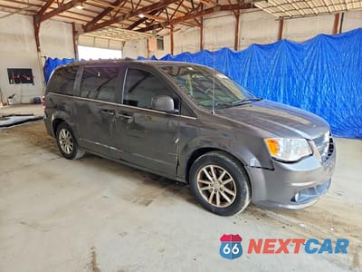 Czwarte zdjęcie samochodu z boku: 2019 DODGE GRAND CARAVAN SXT VIN:2C4RDGCG7KR802454 - miniatura