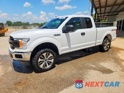 2020 FORD F150 SUPER CAB 1FTFX1E50LKF44393 - główne zdjęcie licytacji z USA - miniatura