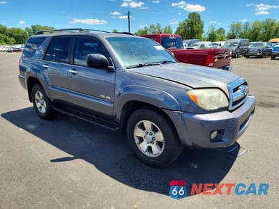 Czwarte zdjęcie samochodu z boku: 2006 TOYOTA 4RUNNER SR5 VIN:JTEBU14R660098905 - miniatura