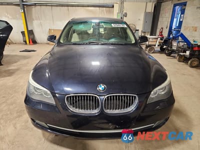 Piąte zdjęcie samochodu w środku: 2010 BMW 528 XI VIN:WBANV1C58AC389357 - miniatura