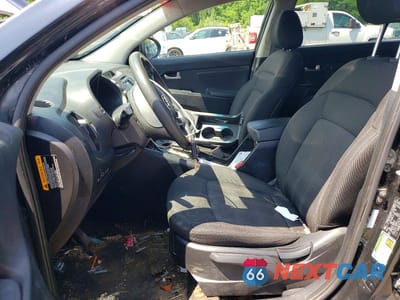 Zdjęcie 7 z 13 samochodu: 2013 KIA SPORTAGE LX VIN:KNDPBCA25D7354636 - miniatura