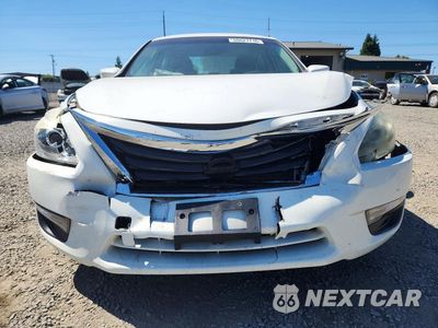 Piąte zdjęcie samochodu w środku: 2015 NISSAN ALTIMA 2.5 S VIN:1N4AL3AP9FC567622 - miniatura