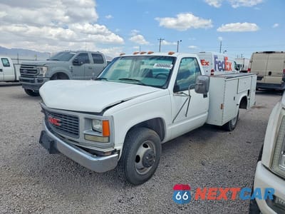 1995 GMC SIERRA 1GDJC34KXSE522533 - główne zdjęcie licytacji z USA - miniatura