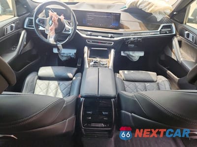 Zdjęcie 8 z 12 samochodu: 2025 BMW X6 XDRIVE40I VIN:5UX33EX00S9W23381 - miniatura