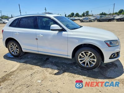 Czwarte zdjęcie samochodu z boku: 2015 AUDI Q5 PREMIUM PLUS VIN:WA1LFAFP5FA012759 - miniatura