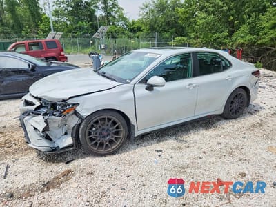 2022 TOYOTA CAMRY SE 4T1T11AK5NU042997 - główne zdjęcie licytacji z USA - miniatura