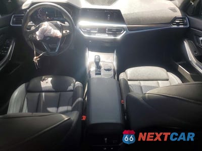 Zdjęcie 8 z 12 samochodu: 2021 BMW 330I VIN:3MW5R1J04M8B93388 - miniatura