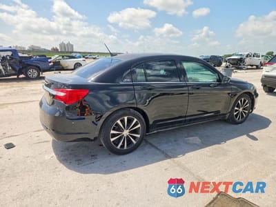 Trzecie zdjęcie samochodu z tyłu: 2013 CHRYSLER 200 TOURING VIN:1C3CCBBG0DN706845 - miniatura