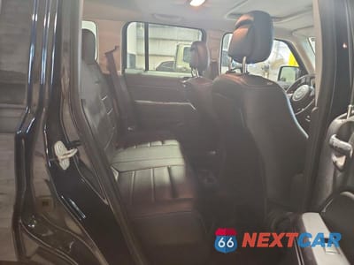 Zdjęcie 11 z 13 samochodu: 2017 JEEP PATRIOT LATITUDE VIN:1C4NJRFB3HD108861 - miniatura