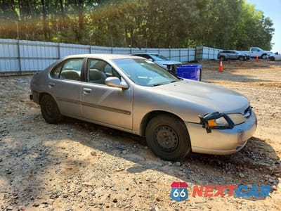 Czwarte zdjęcie samochodu z boku: 1999 NISSAN ALTIMA XE VIN:1N4DL01DXXC268983 - miniatura