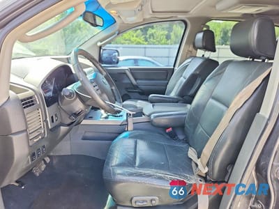 Zdjęcie 7 z 13 samochodu: 2005 NISSAN ARMADA SE VIN:5N1AA08B95N732897 - miniatura