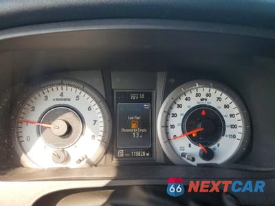 Zdjęcie 9 z 12 samochodu: 2019 TOYOTA SIENNA SE 8-PASSENGER VIN:5TDXZ3DC2KS977408 - miniatura