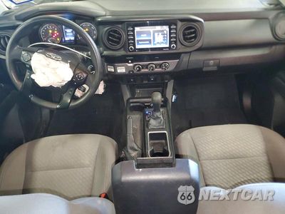 Zdjęcie 8 z 12 samochodu: 2021 TOYOTA TACOMA SR VIN:3TYRX5GN0MT029748 - miniatura