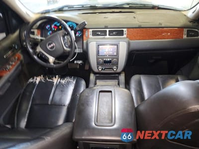 Zdjęcie 8 z 12 samochodu: 2008 GMC SIERRA C2500 HEAVY DUTY VIN:1GTHC23628F138007 - miniatura