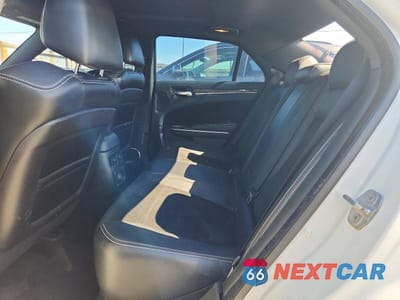 Zdjęcie 10 z 12 samochodu: 2014 CHRYSLER 300 SRT-8 6.4L VIN:2C3CCAFJ7EH257870 - miniatura