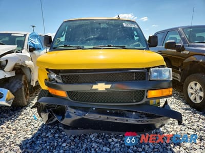Piąte zdjęcie samochodu w środku: 2024 CHEVROLET EXPRESS G2500 VIN:1GCWGAFP4R1182020 - miniatura