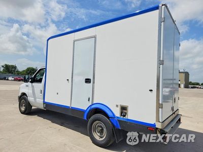 Drugie zdjęcie samochodu z przodu: 2023 FORD E350 REFRIGERATED BOX TRUCK VIN:1FDWE3FK4PDD00838 - miniatura