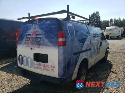 Trzecie zdjęcie samochodu z tyłu: 2021 CHEVROLET EXPRESS 3500 VIN:1GCZGGFP6M1159511 - miniatura