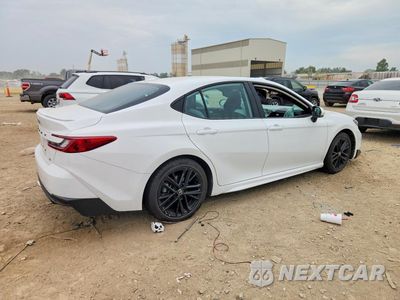 Trzecie zdjęcie samochodu z tyłu: 2025 TOYOTA CAMRY SE VIN:4T1DAACK7SU041766 - miniatura