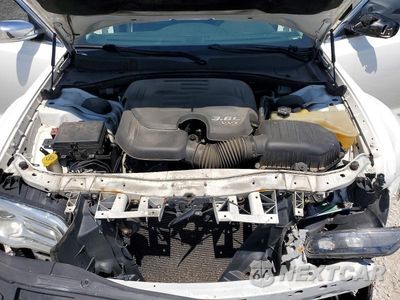 Zdjęcie 11 z 12 samochodu: 2018 CHRYSLER 300 LIMITED VIN:2C3CCAEG5JH145844 - miniatura