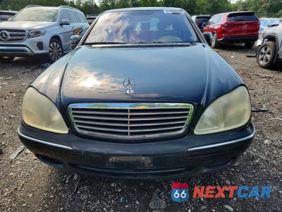 Piąte zdjęcie samochodu w środku: 2001 MERCEDES-BENZ S 500 VIN:WDBNG75J81A183234 - miniatura