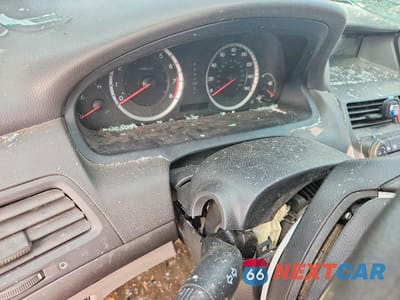 Zdjęcie 9 z 12 samochodu: 2009 HONDA ACCORD LXP VIN:1HGCP26429A154250 - miniatura