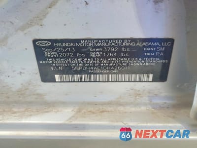 Zdjęcie 12 z 12 samochodu: 2013 HYUNDAI ELANTRA GLS VIN:5NPDH4AE1DH426011 - miniatura