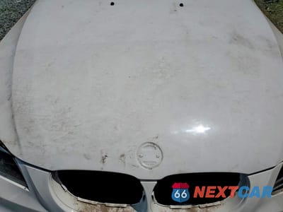 Zdjęcie 11 z 12 samochodu: 2007 BMW 530 XI VIN:WBANF73517CU23762 - miniatura