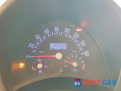 Zdjęcie 9 z 12 samochodu: 2000 VOLKSWAGEN NEW BEETLE GLX VIN:3VWDD21C6YM495045 - miniatura