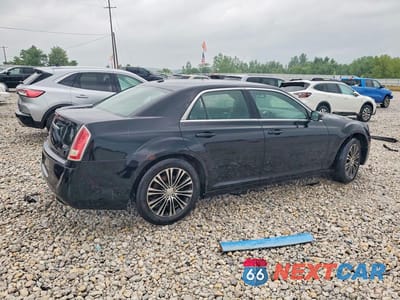 Trzecie zdjęcie samochodu z tyłu: 2013 CHRYSLER 300 S VIN:2C3CCAGG2DH505458 - miniatura