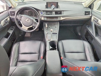 Zdjęcie 8 z 12 samochodu: 2015 LEXUS CT 200 VIN:JTHKD5BH6F2229498 - miniatura