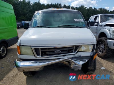 Piąte zdjęcie samochodu w środku: 2003 FORD ECONOLINE E350 SUPER DUTY CUTAWAY VAN VIN:1FDSE35L93HA90538 - miniatura