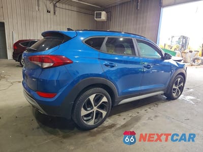 Trzecie zdjęcie samochodu z tyłu: 2018 HYUNDAI TUCSON VALUE VIN:KM8J3CA28JU833516 - miniatura