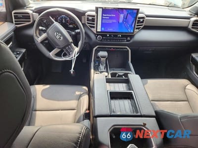 Zdjęcie 8 z 13 samochodu: 2025 TOYOTA TUNDRA LIMITED HV VIN:5TFWC5DB4SX100848 - miniatura