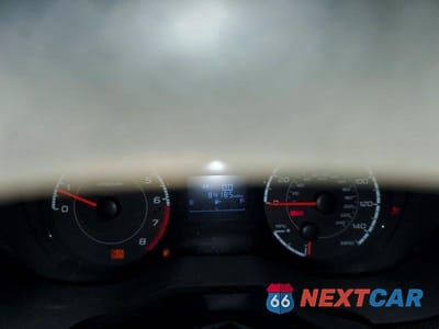 Zdjęcie 9 z 12 samochodu: 2018 SUBARU IMPREZA BASE VIN:4S3GKAA6XJ1615040 - miniatura
